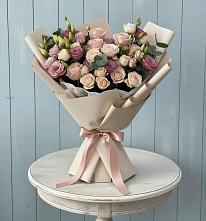 Букет цветов из:  Розы и Лизиантусы в Октябрьский Волгоградской области
