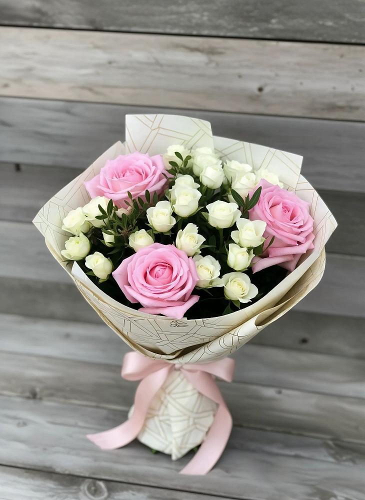 Букет цветов из: Розы в Октябрьский Волгоградской области