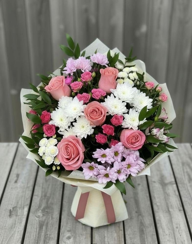 Букет цветов из: Альстромерии, Гвоздики, Розы и Хризантемы в Октябрьский Волгоградской области