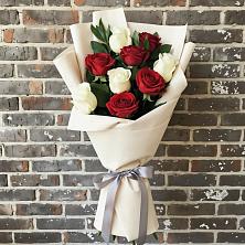 Букет цветов из:  Розы в Октябрьский Волгоградской области