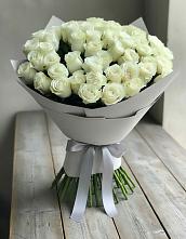 Букет 35 Белых роз в Октябрьский Волгоградской области