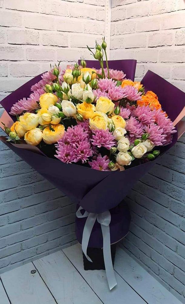 Букет цветов из: Хризантемы и Розы в Октябрьский Волгоградской области