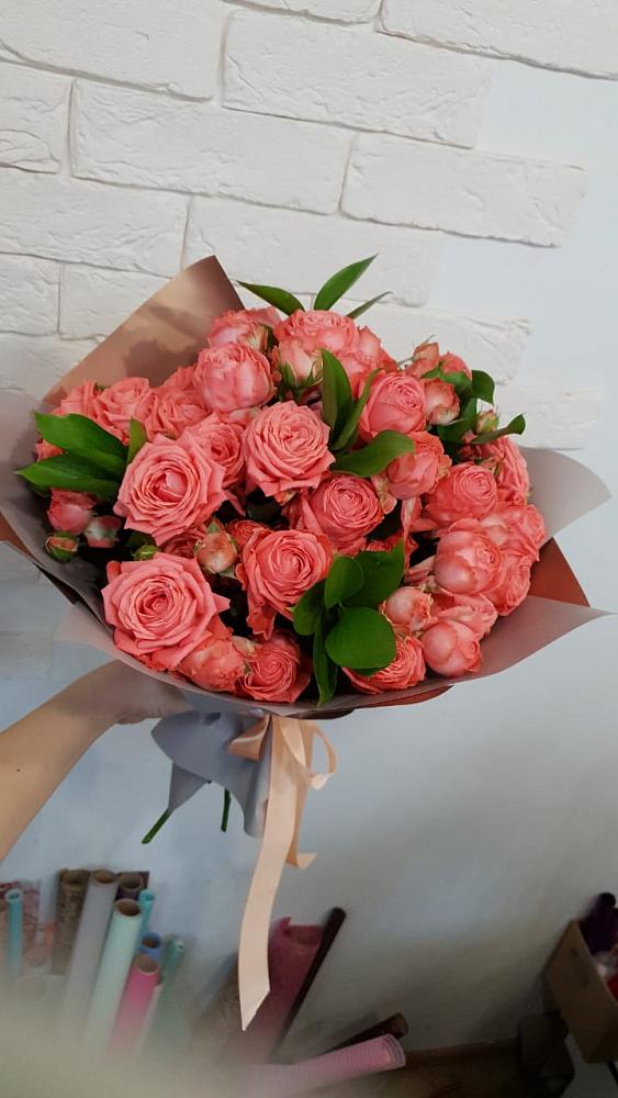 Букет цветов из: Розы в Октябрьский Волгоградской области