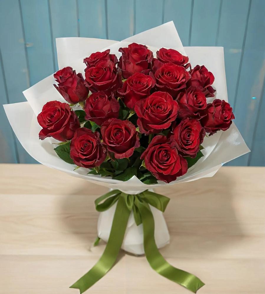 Букет Красные розы в Октябрьский Волгоградской области