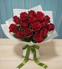 Букет Красные розы в Октябрьский Волгоградской области