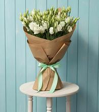 Букет цветов из:  Лизиантусы в Октябрьский Волгоградской области