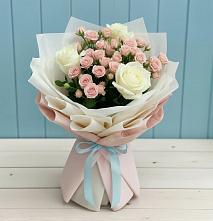 Букет цветов из:  Розы в Октябрьский Волгоградской области