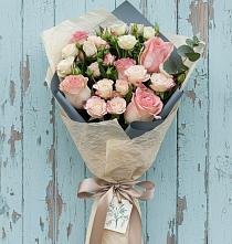 Букет цветов из:  Розы в Октябрьский Волгоградской области