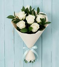Букет цветов из:  Розы в Октябрьский Волгоградской области