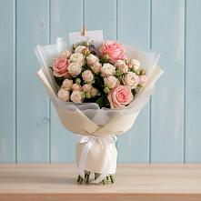 Букет цветов из:  Розы в Октябрьский Волгоградской области
